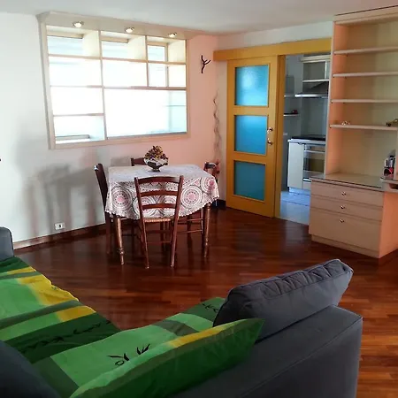 L'attico Con Terrazzo *
