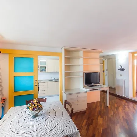 Apartman L'attico Con Terrazzo